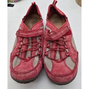 Red Suede & Mesh Womens Comfort Walking Shoes With Adjustable Strap Size 8